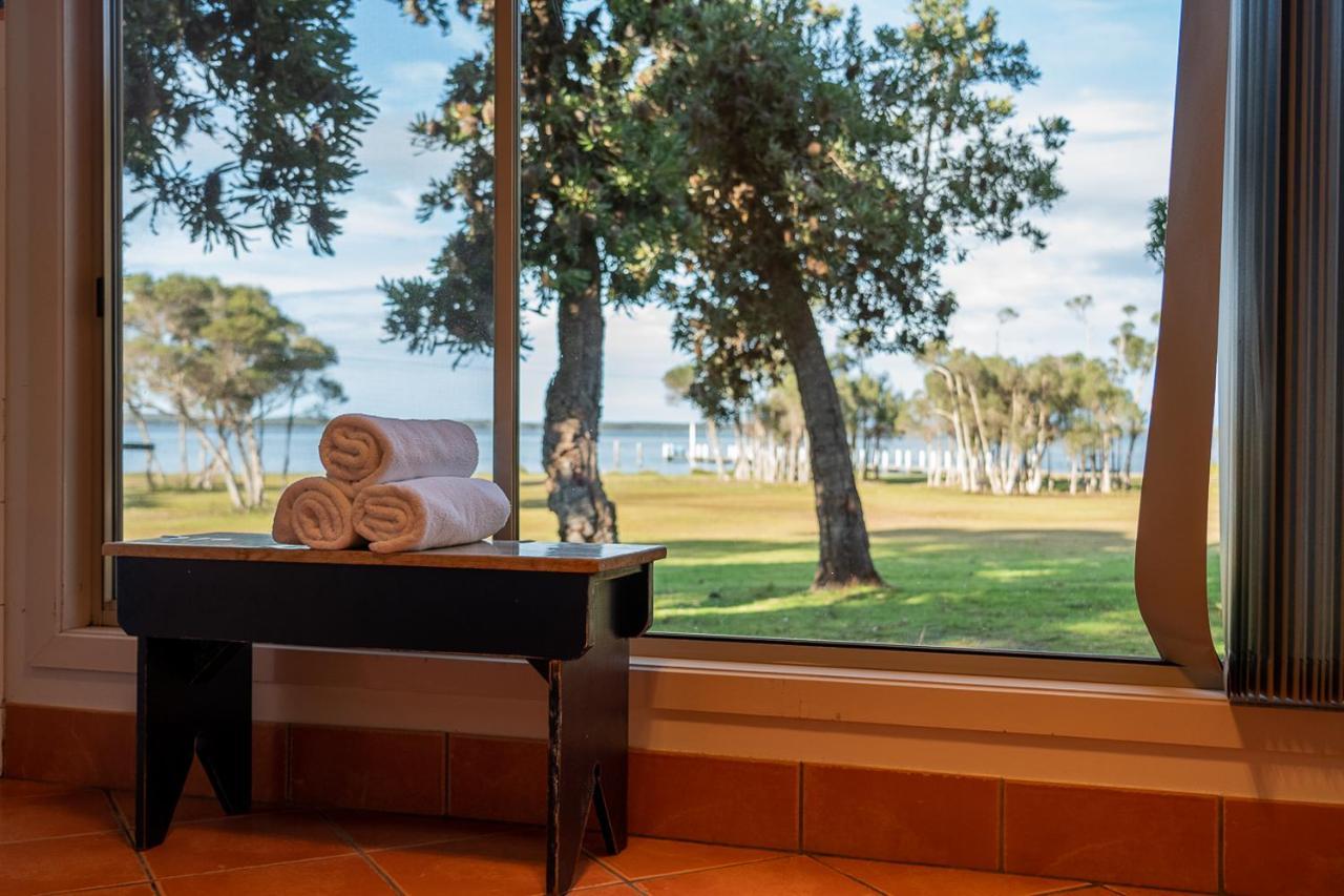 Waterfront Retreat At Wattle Point Villa Forge Creek Bagian luar foto