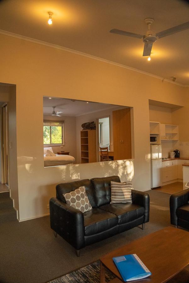 Waterfront Retreat At Wattle Point Villa Forge Creek Bagian luar foto