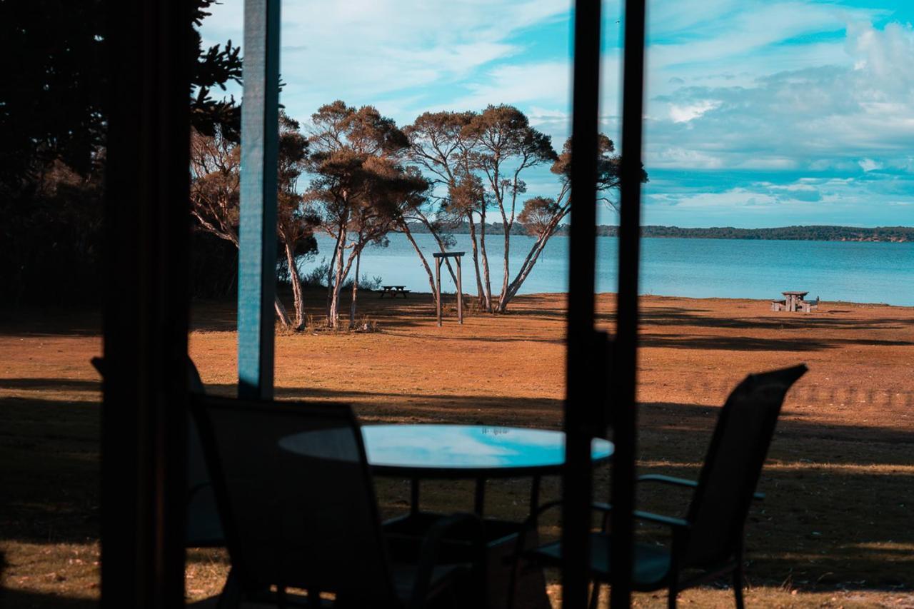 Waterfront Retreat At Wattle Point Villa Forge Creek Bagian luar foto