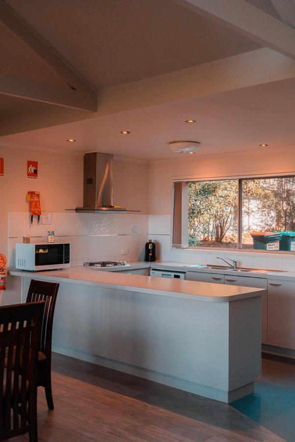 Waterfront Retreat At Wattle Point Villa Forge Creek Bagian luar foto